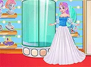 Teen Enchanted Princess Dress Up Game