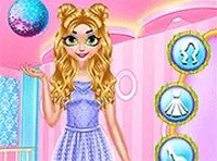 Fashion Friends New Year Dress-Up
